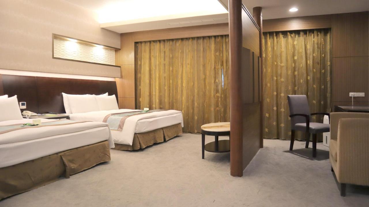 โฮฟง บิสซิเนส สเตย์ Hotel เฟิงหยวน ภายนอก รูปภาพ