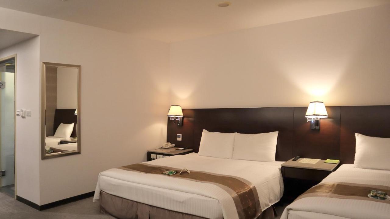 โฮฟง บิสซิเนส สเตย์ Hotel เฟิงหยวน ภายนอก รูปภาพ