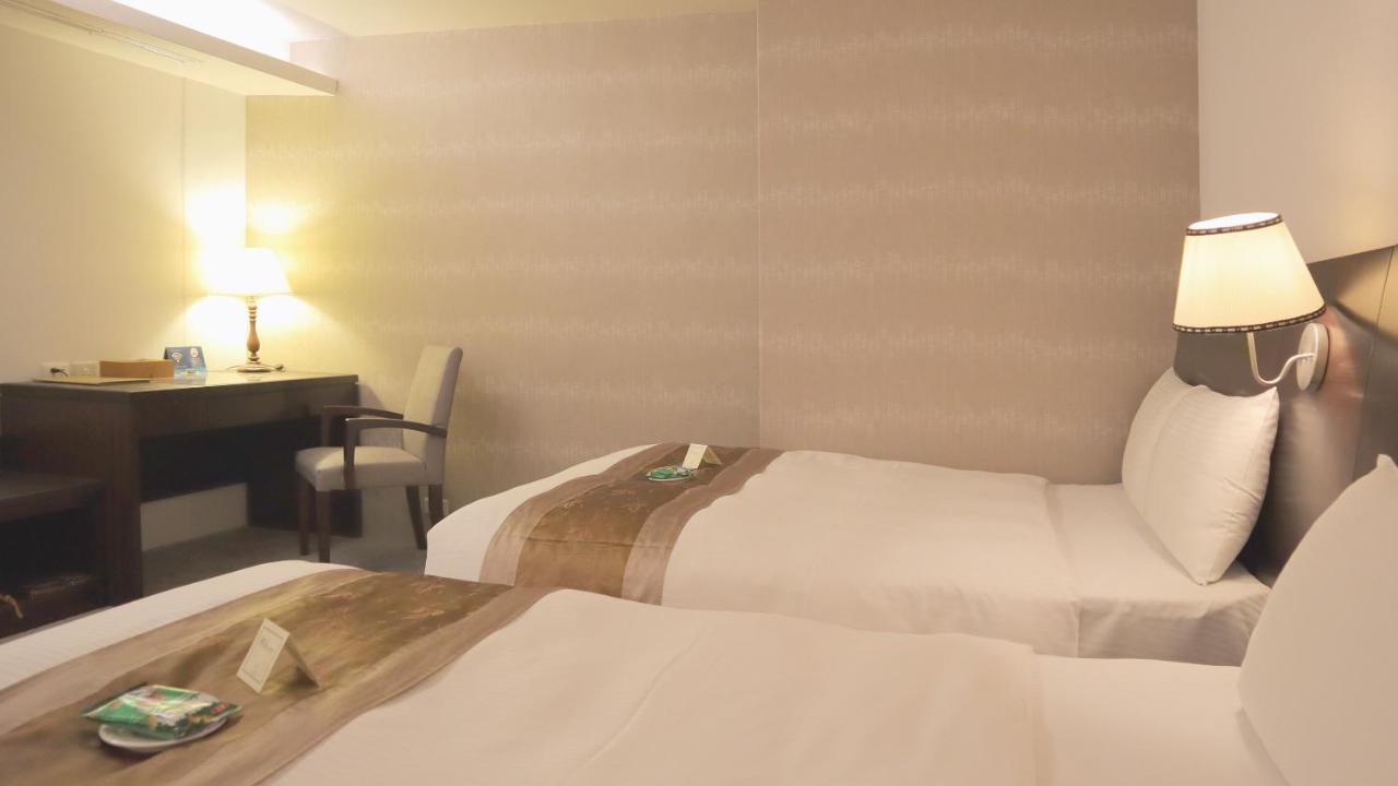 โฮฟง บิสซิเนส สเตย์ Hotel เฟิงหยวน ภายนอก รูปภาพ