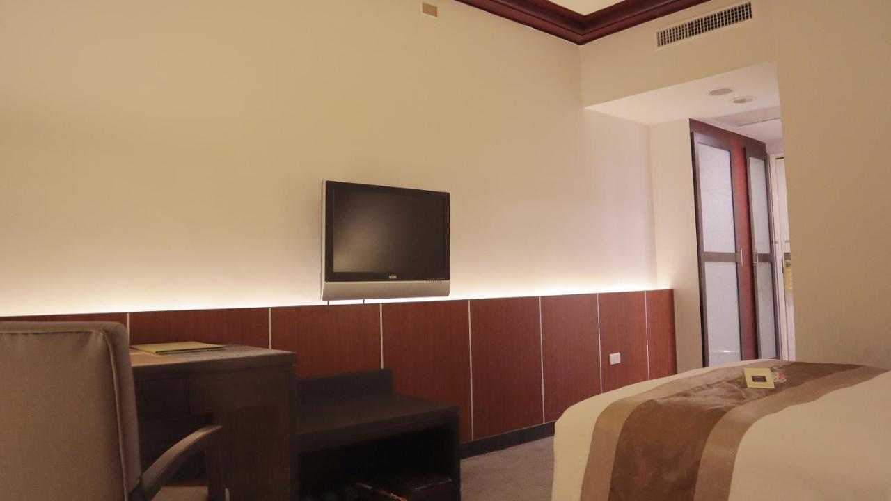 โฮฟง บิสซิเนส สเตย์ Hotel เฟิงหยวน ภายนอก รูปภาพ