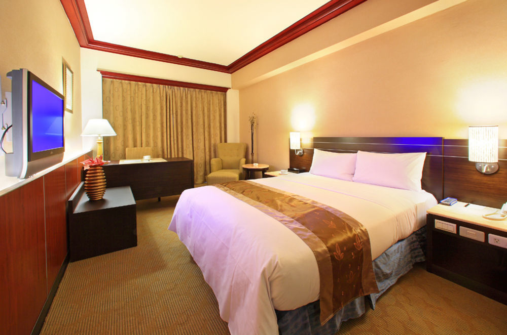 โฮฟง บิสซิเนส สเตย์ Hotel เฟิงหยวน ภายนอก รูปภาพ